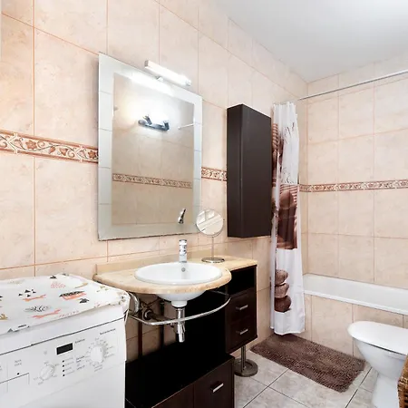 Aaron Beautifull House Appartement Arona  Buitenkant foto